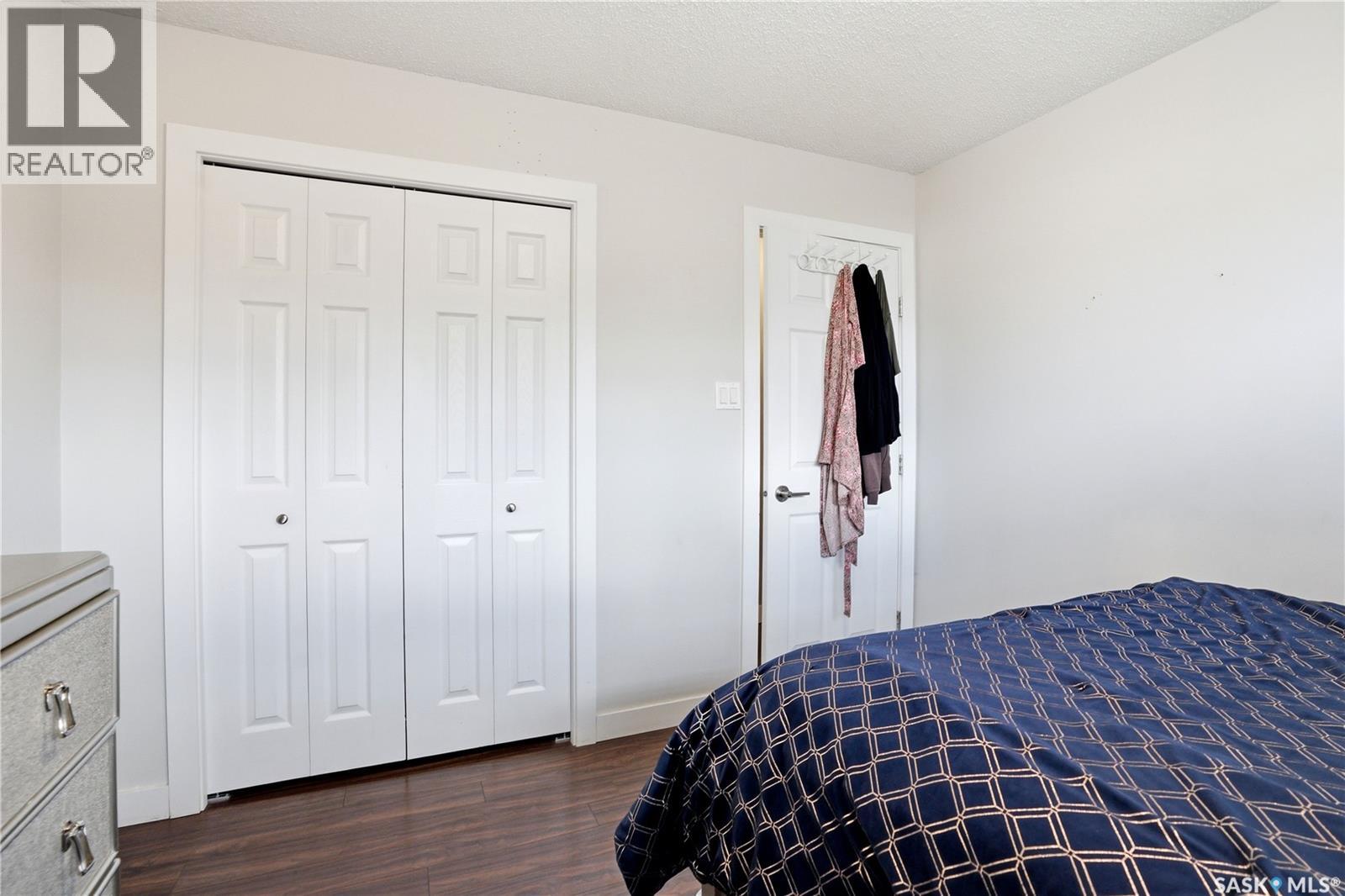 330 Devonshire CRESCENT - 15