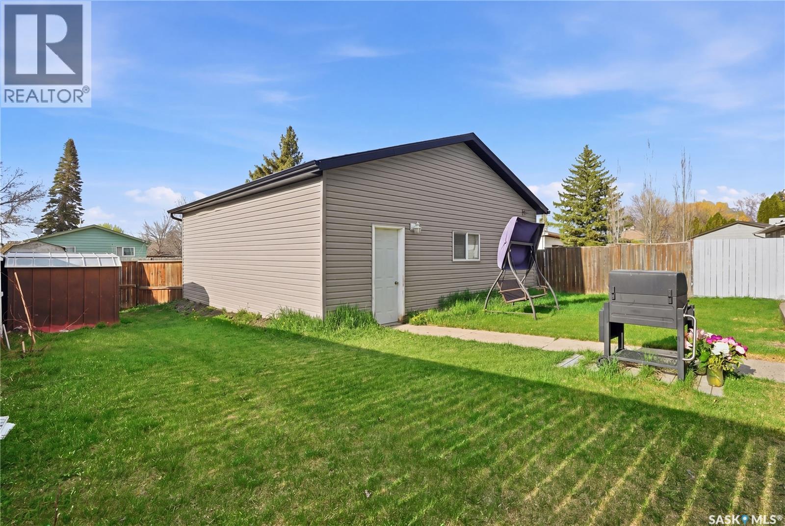 330 Devonshire CRESCENT - 31