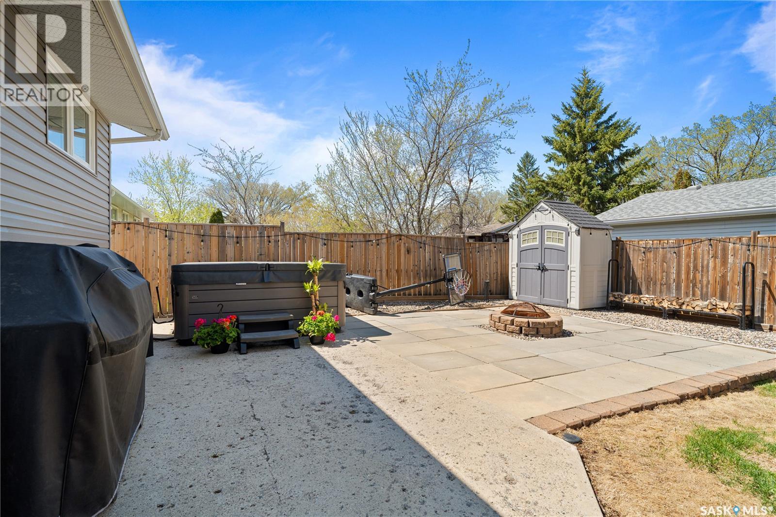 35 Symons PLACE - 36