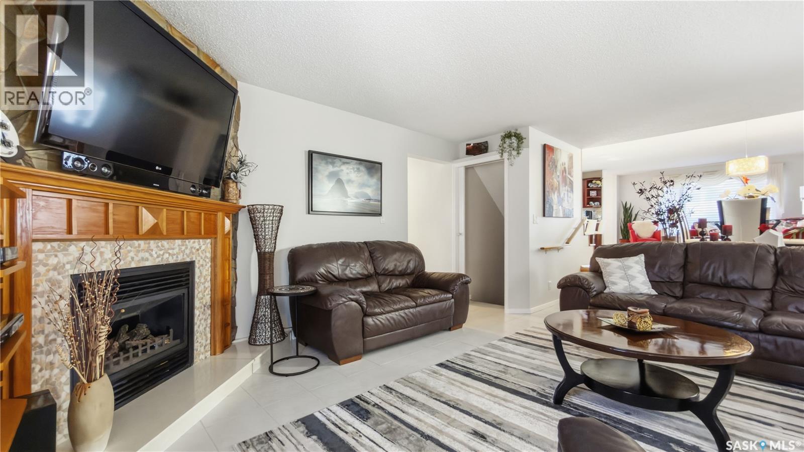 2403 Truesdale DRIVE - 21