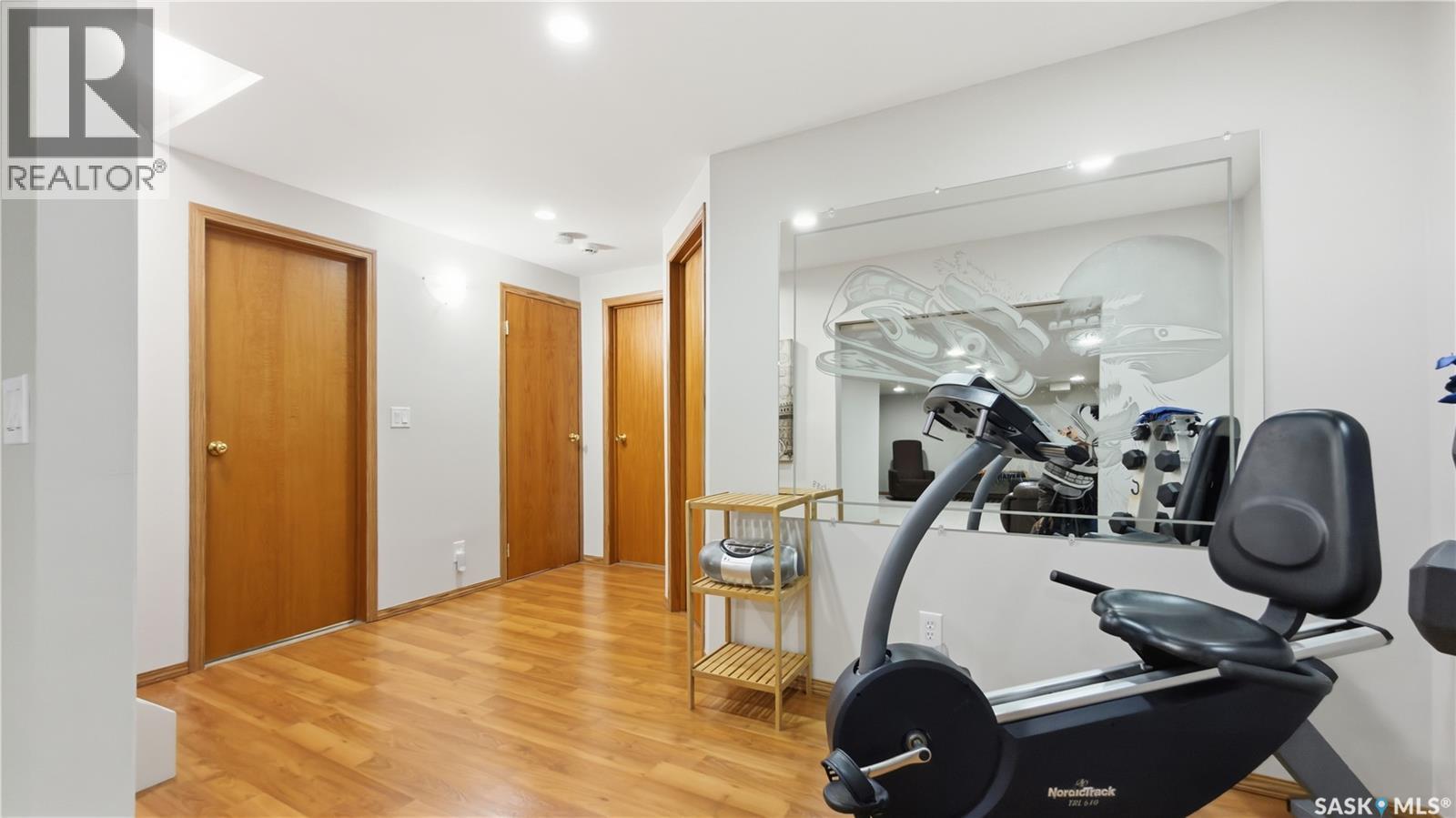 2403 Truesdale DRIVE - 38