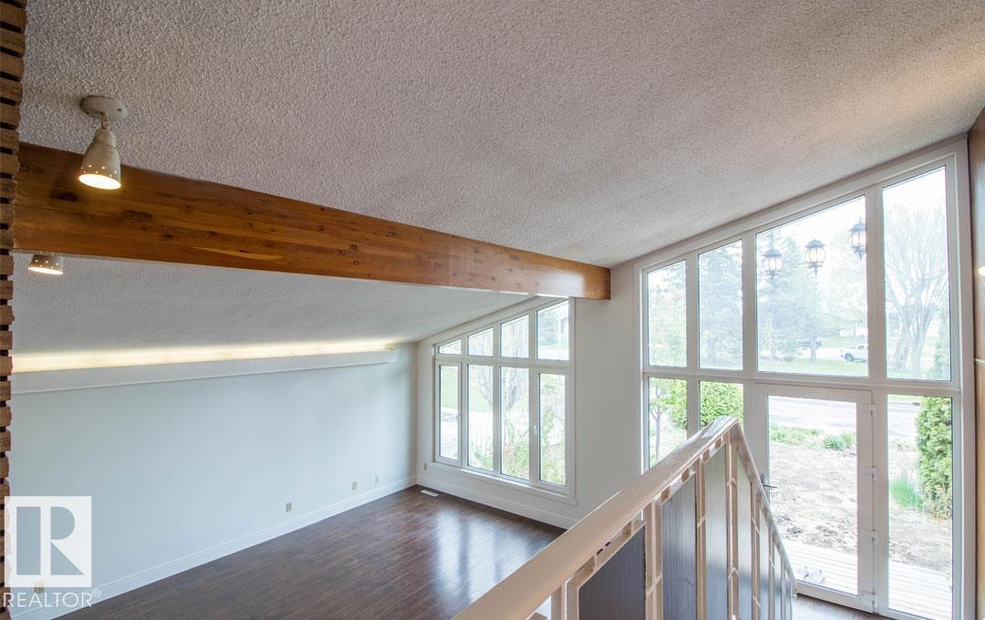 10328 42 ST NW - 24