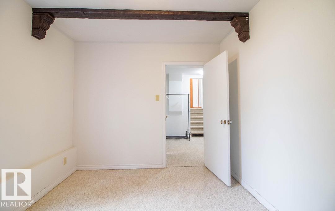 10328 42 ST NW - 27