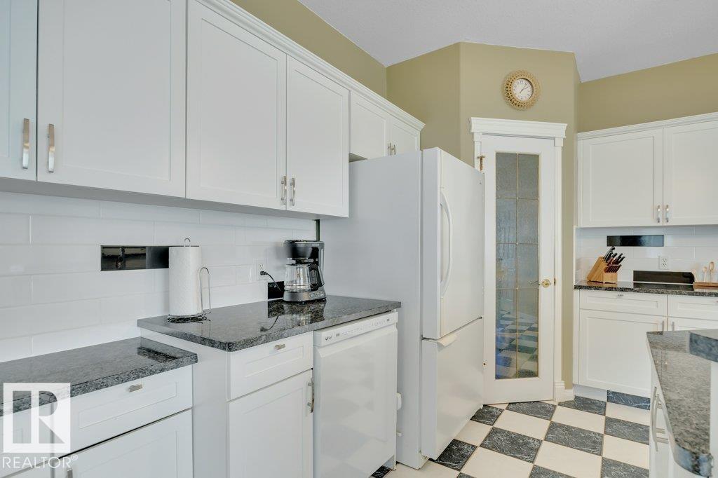 1957 TOMLINSON SQUARE SQ NW - 15