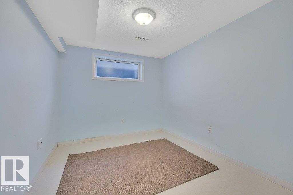1957 TOMLINSON SQUARE SQ NW - 45