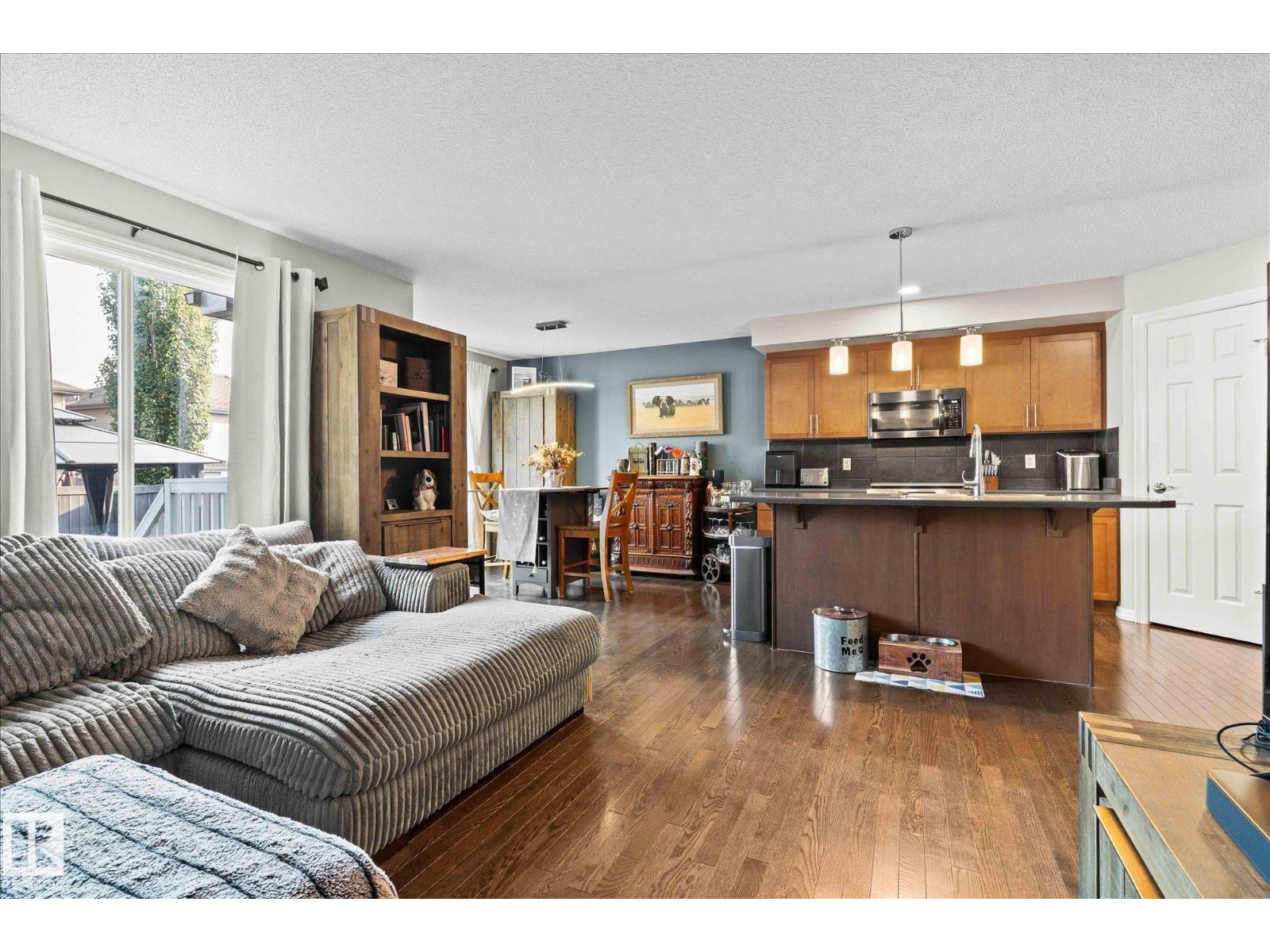 158 CRANSTON PL — photo 14