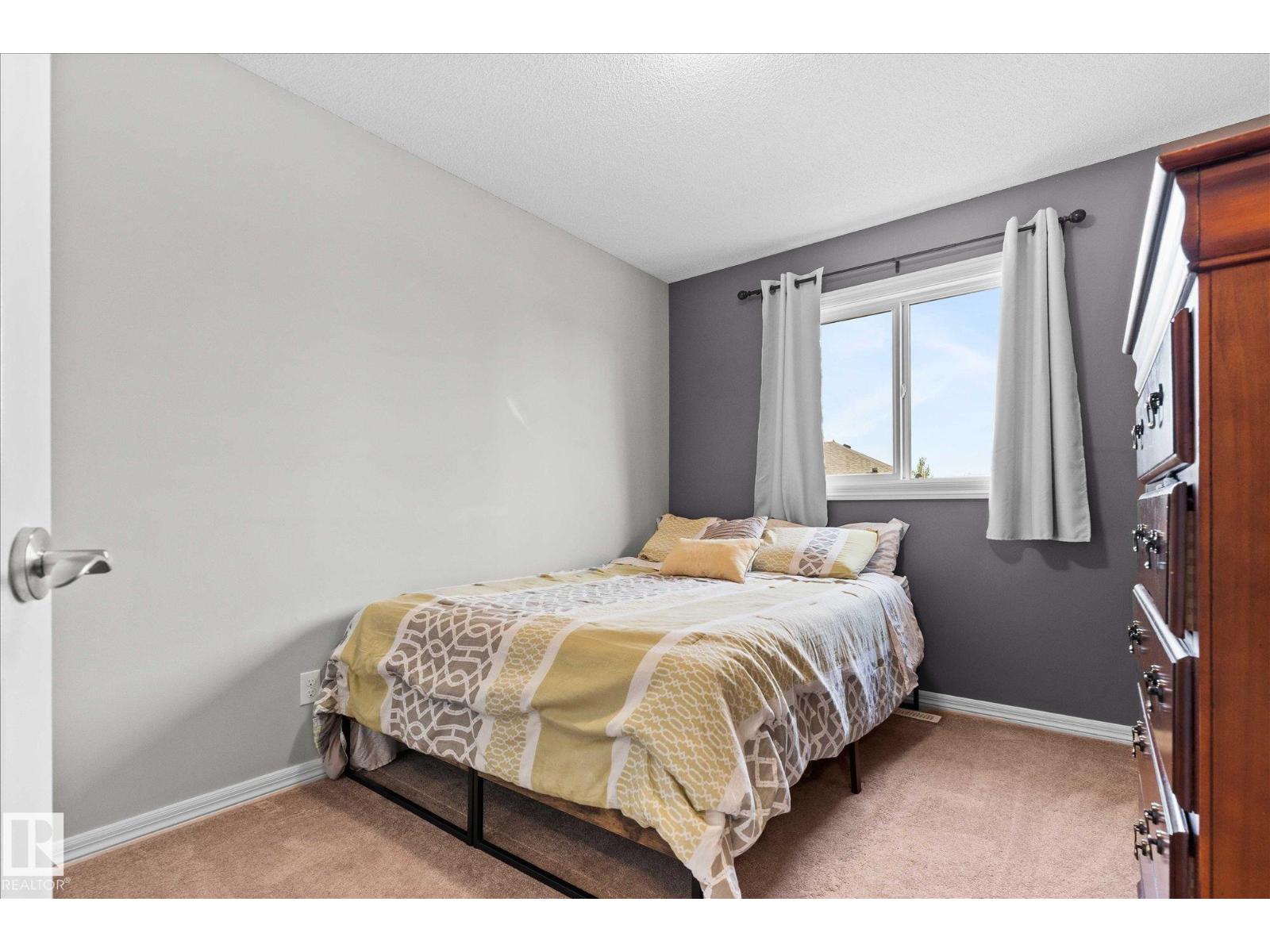 158 CRANSTON PL — photo 28