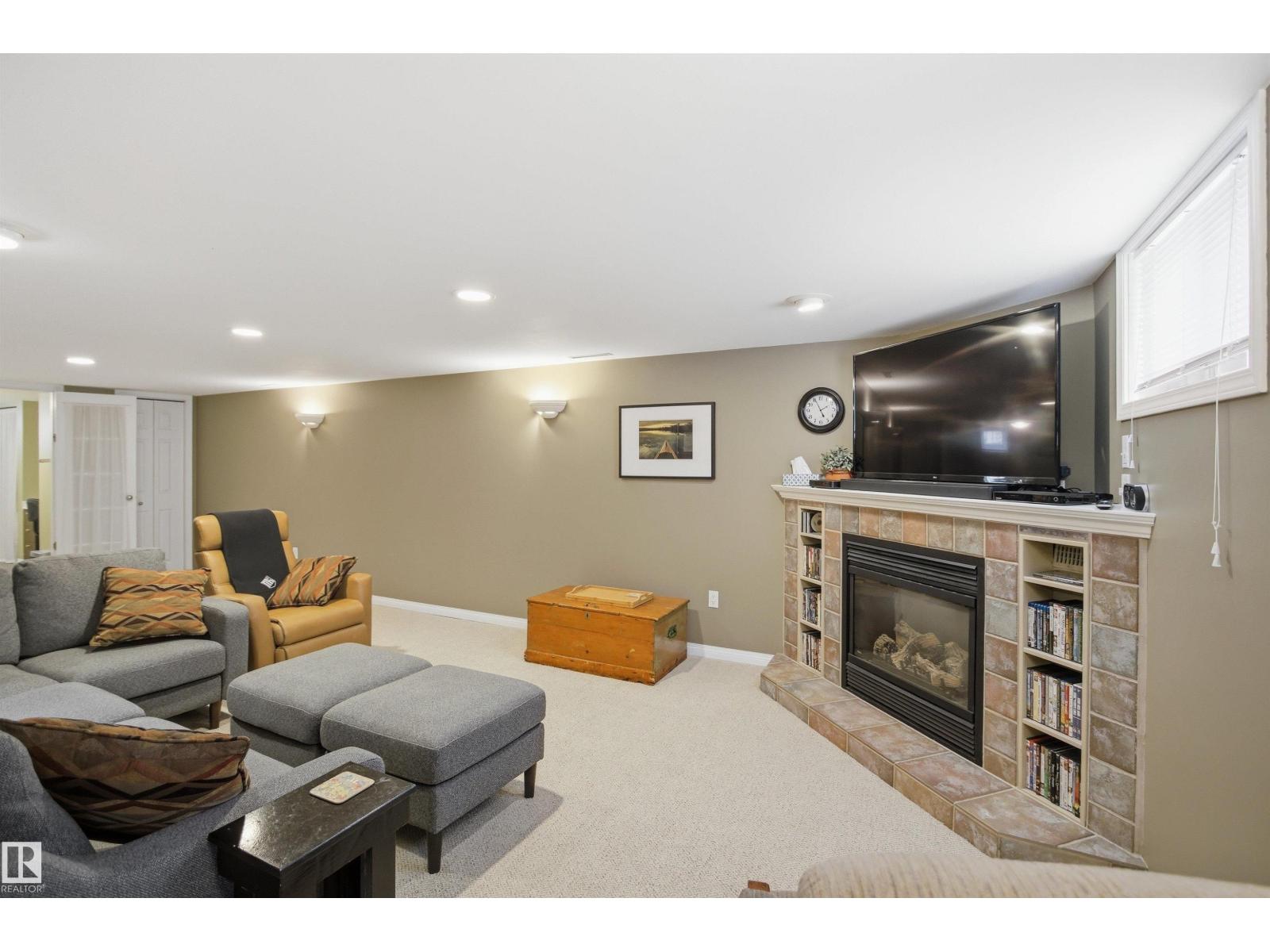 10663 59 ST NW — photo 30