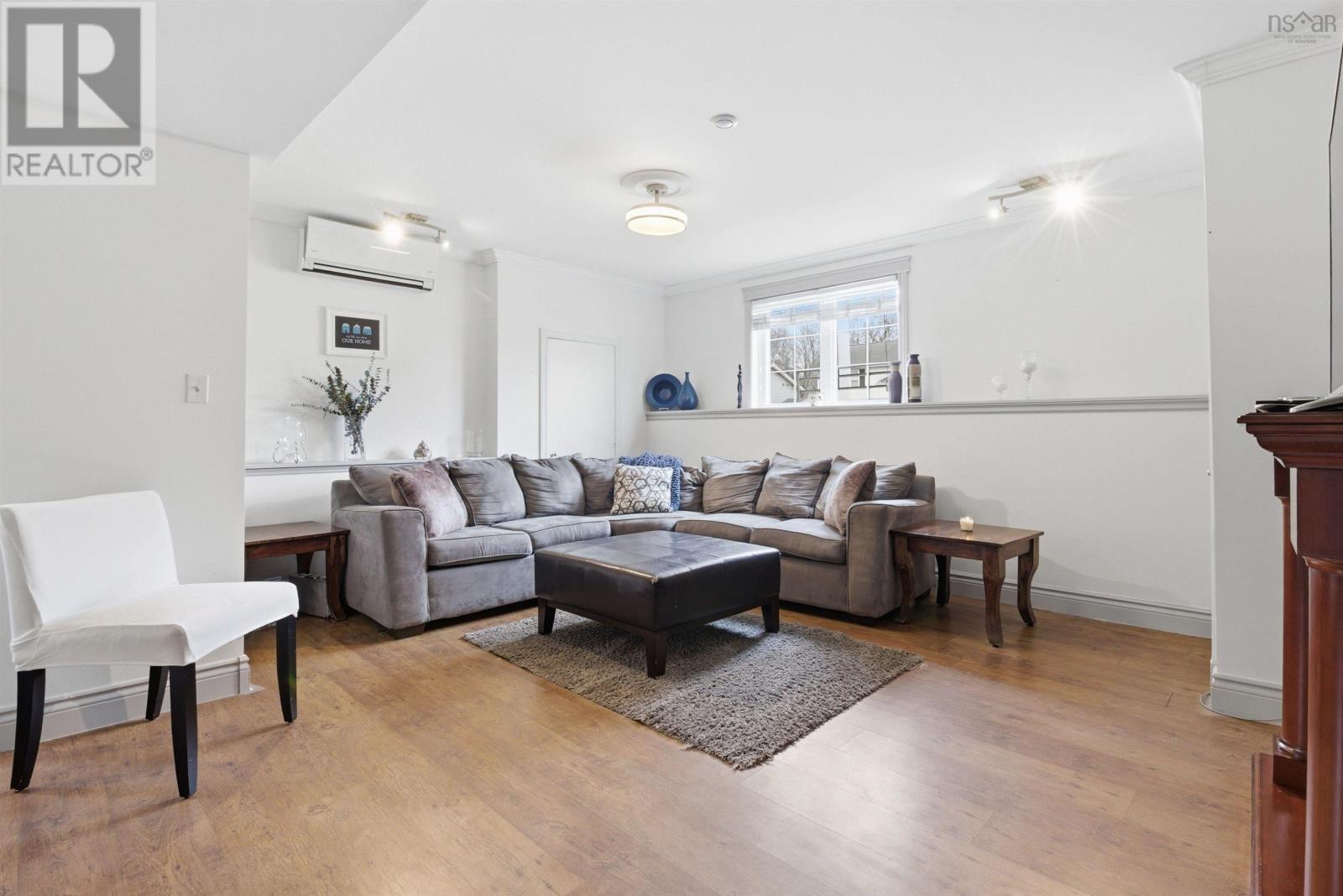 Property 20 of 49 of 27 Ashdale Crescent