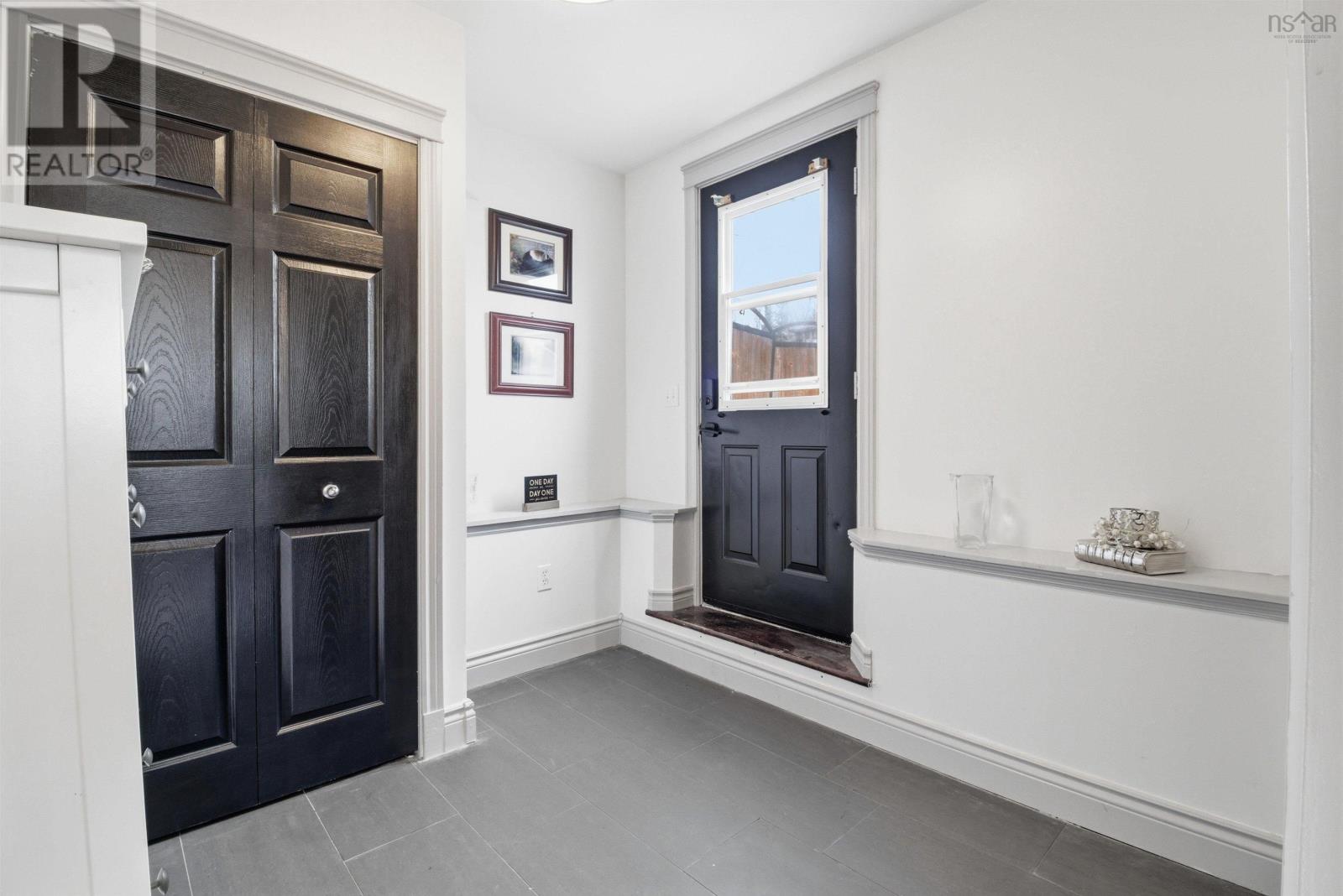 Property 30 of 49 of 27 Ashdale Crescent