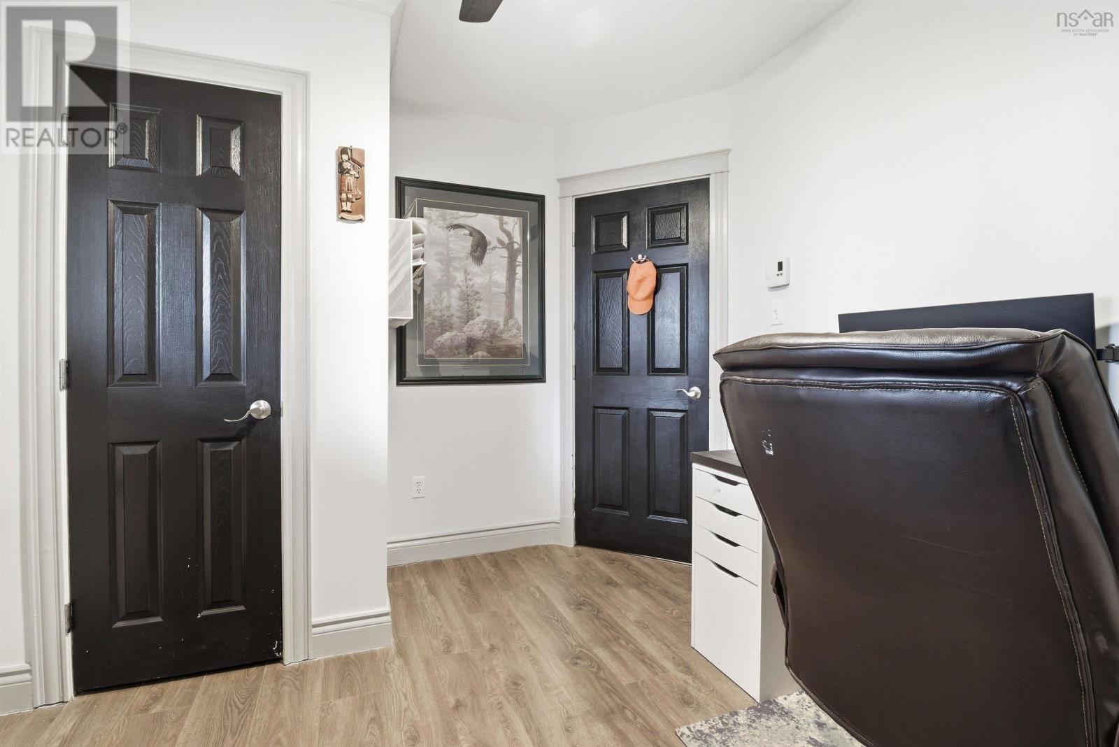 Property 24 of 49 of 27 Ashdale Crescent