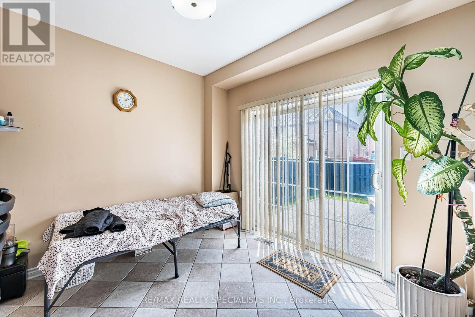 18 LONG MEADOW ROAD - 15