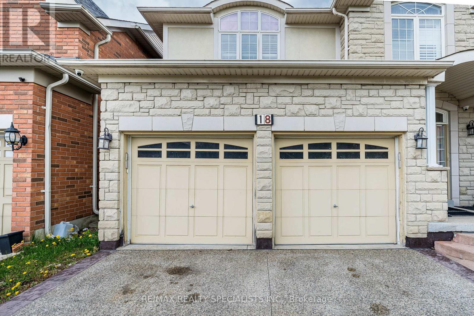 18 LONG MEADOW ROAD - 2