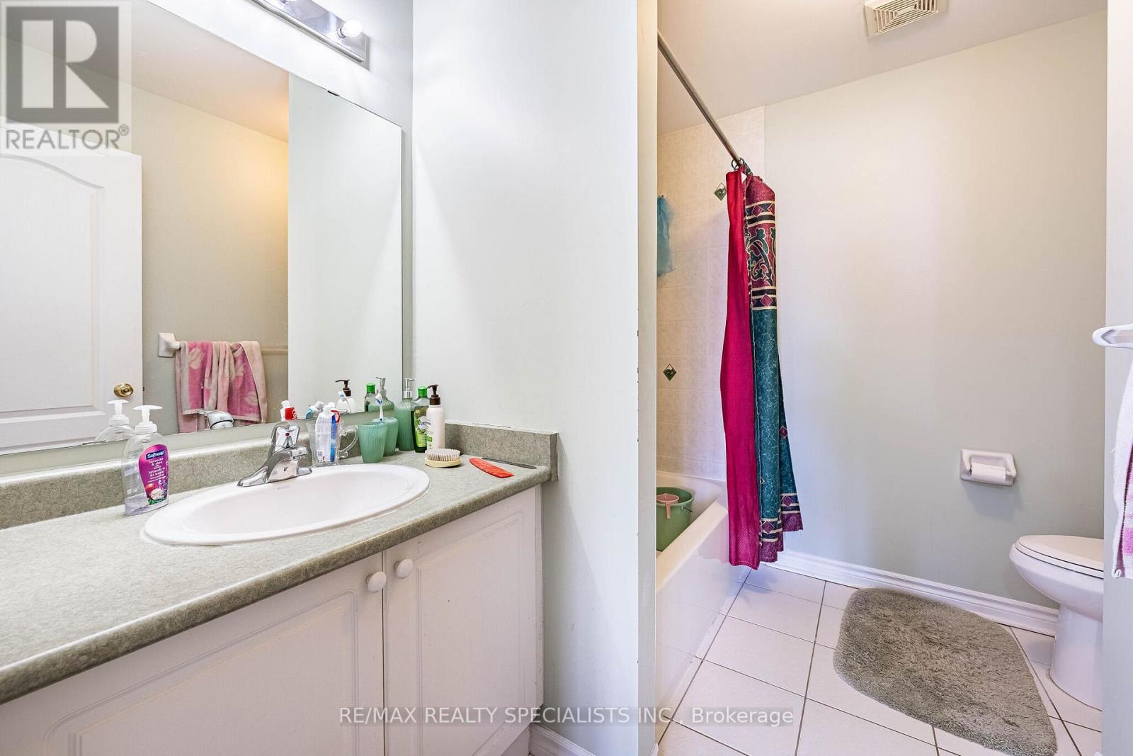 18 LONG MEADOW ROAD - 25