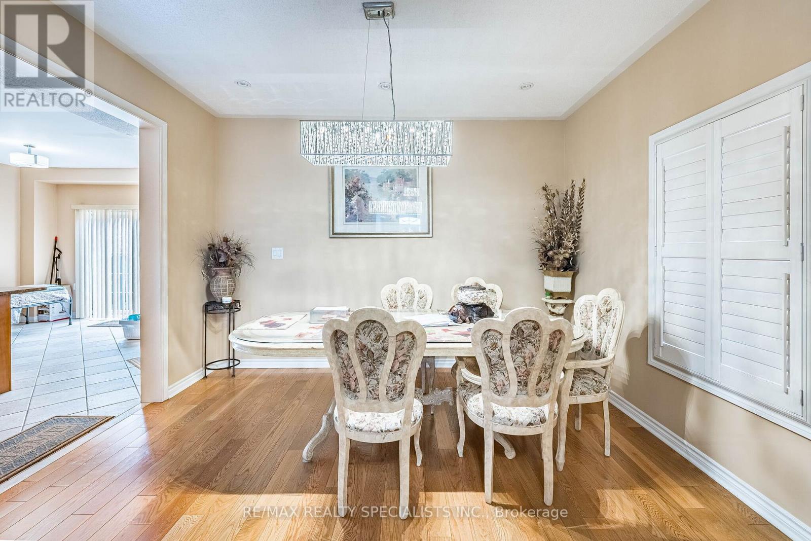 18 LONG MEADOW ROAD - 7