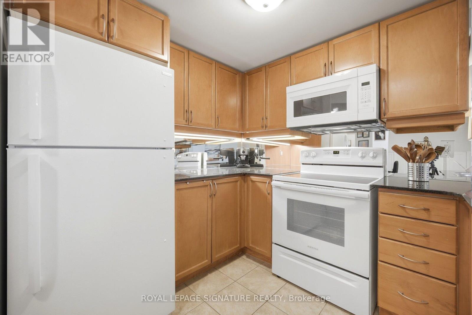 #1508 350 PRINCESS ROYAL DRIVE - 11