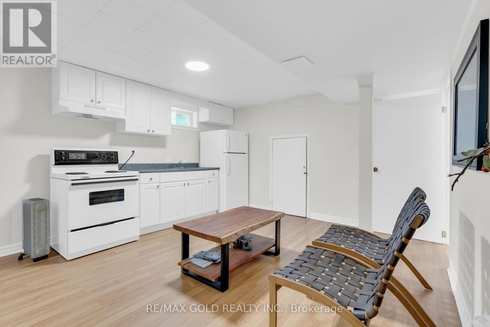 6677 GANYMEDE ROAD - 27
