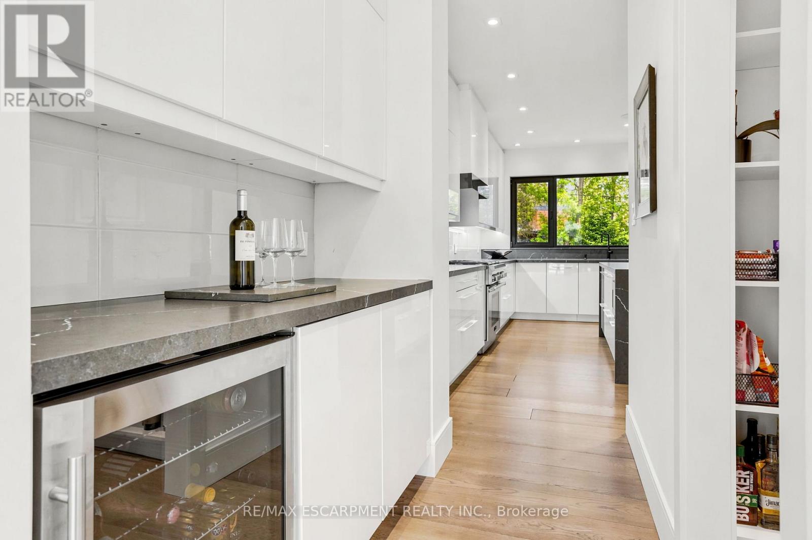 1435 APPLEWOOD ROAD - 15