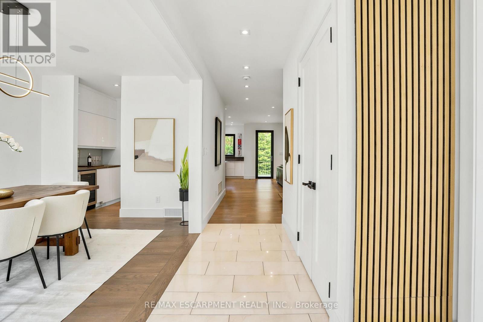 1435 APPLEWOOD ROAD - 6