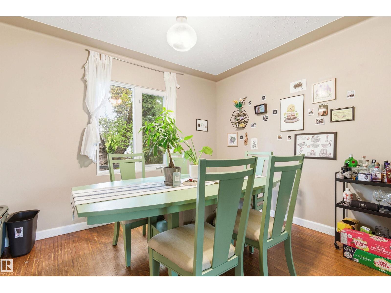 10827 64 AV NW - 11