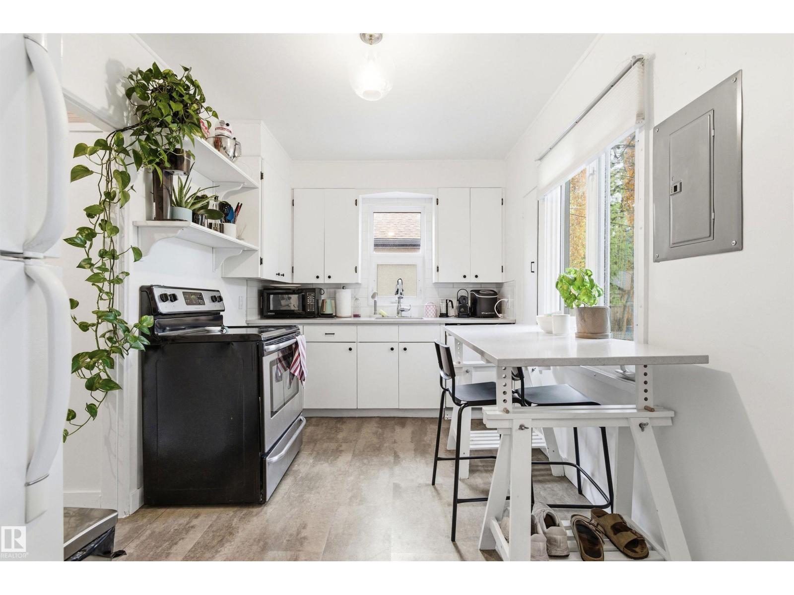 10827 64 AV NW - 13