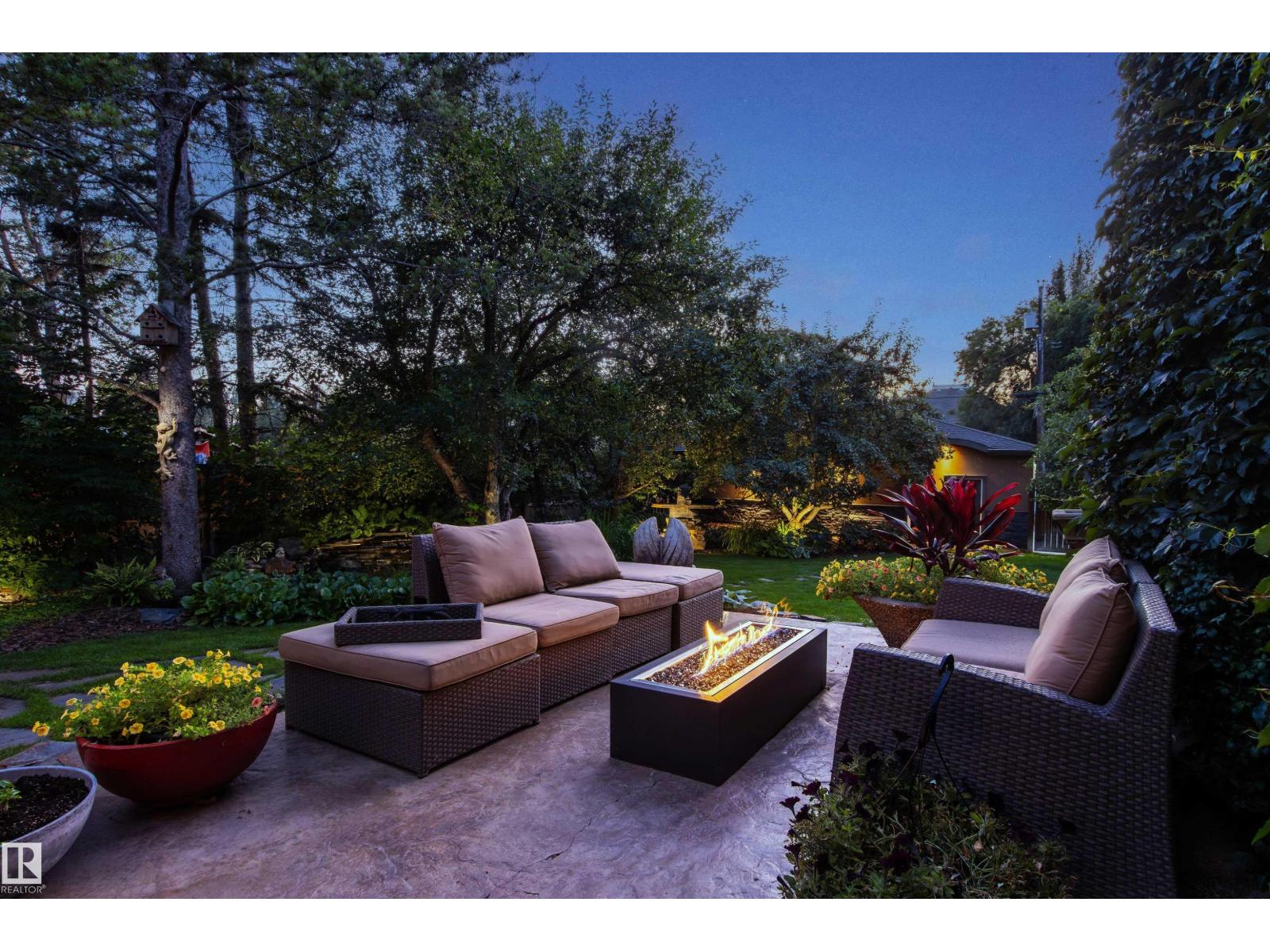 9010 120 ST NW - 40