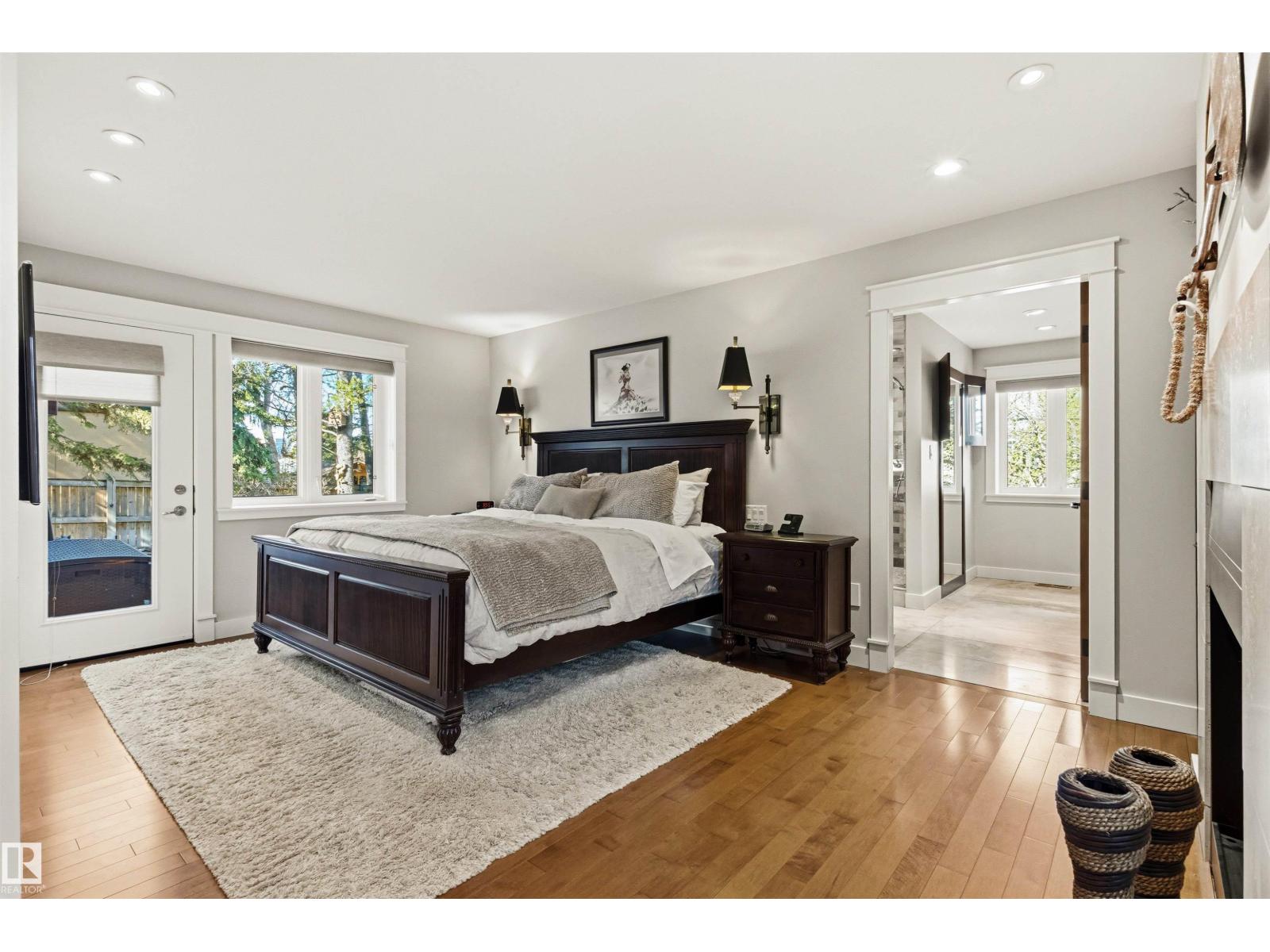 9010 120 ST NW - 21
