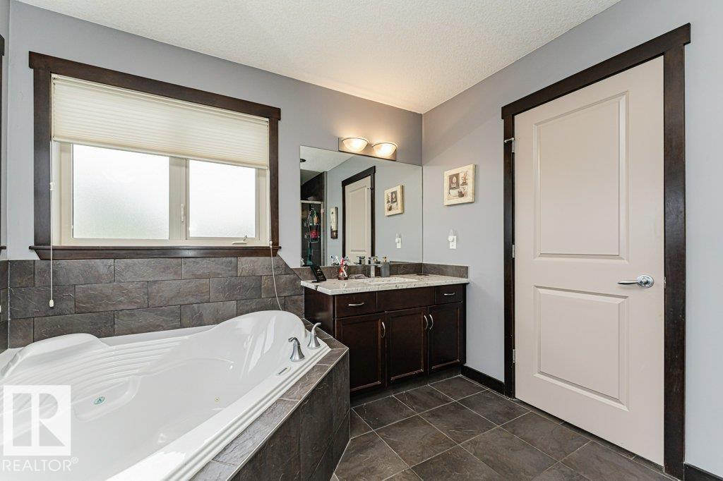 86 WEDGEWOOD CR - 35