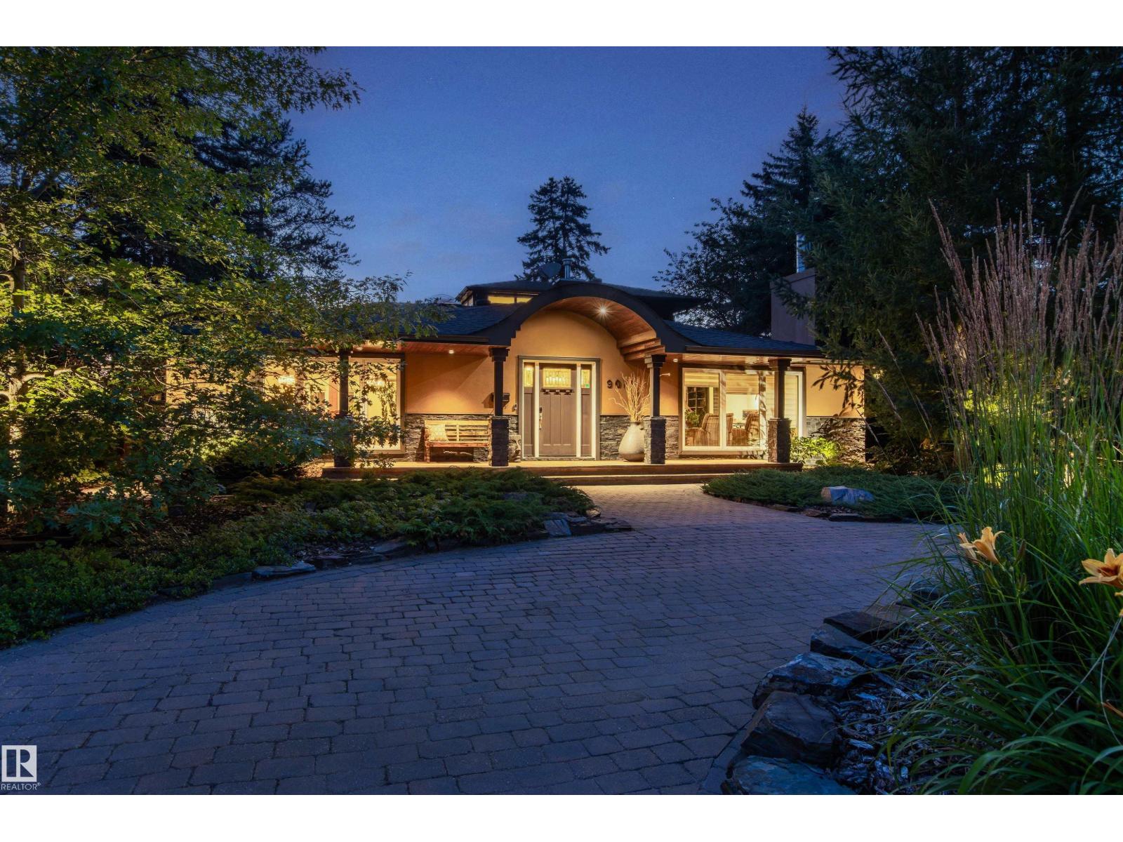 9010 120 ST NW - 57