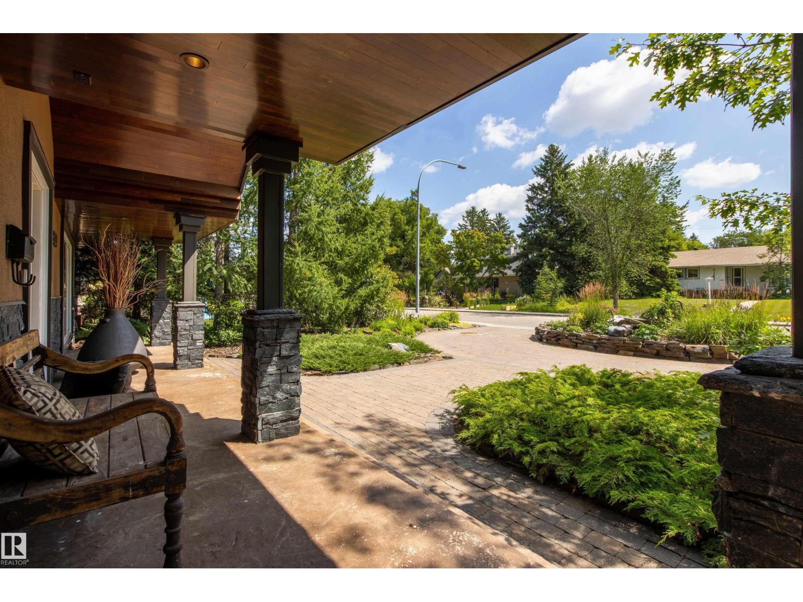 9010 120 ST NW - 60