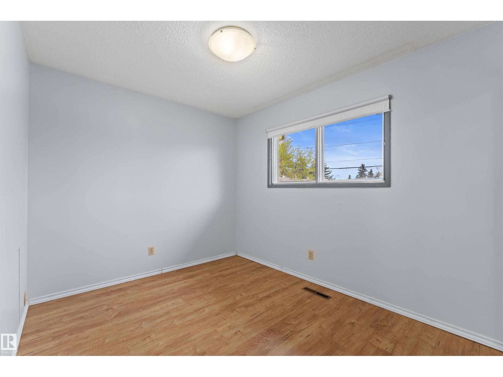13515 59 ST NW NW - 18