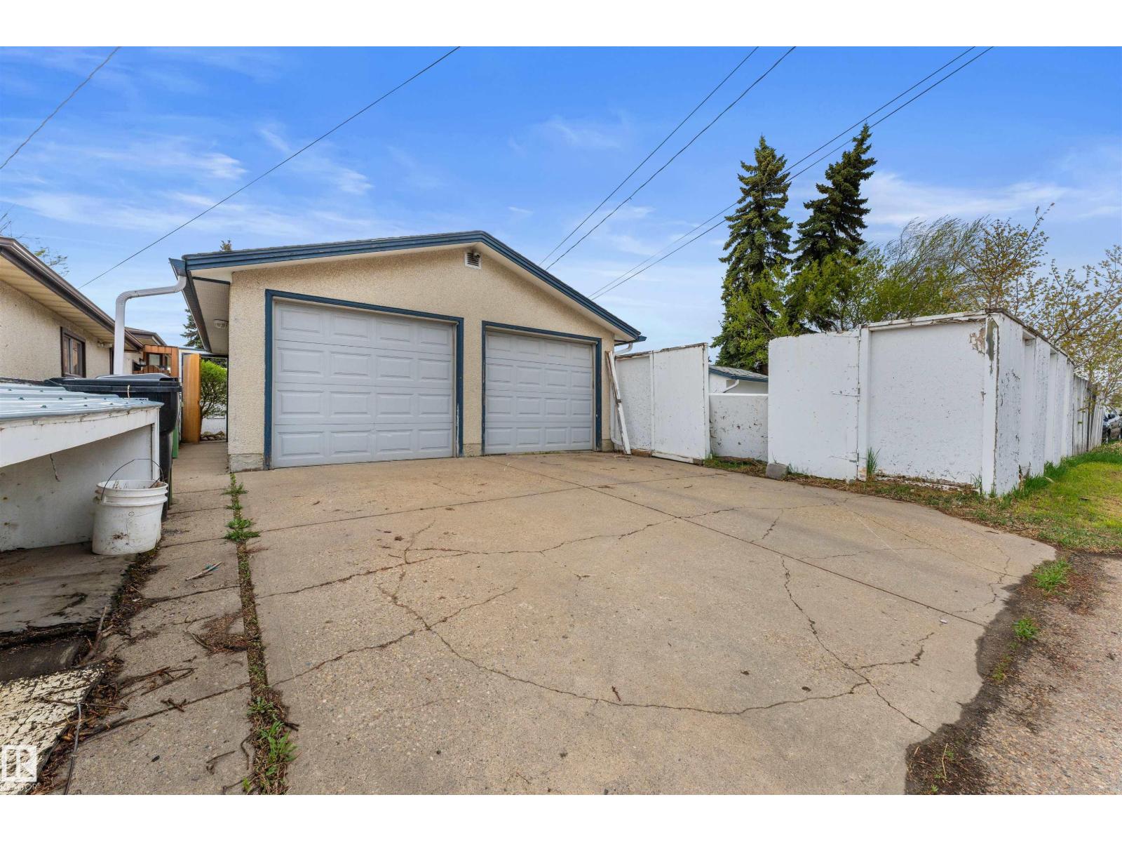 13515 59 ST NW NW - 42
