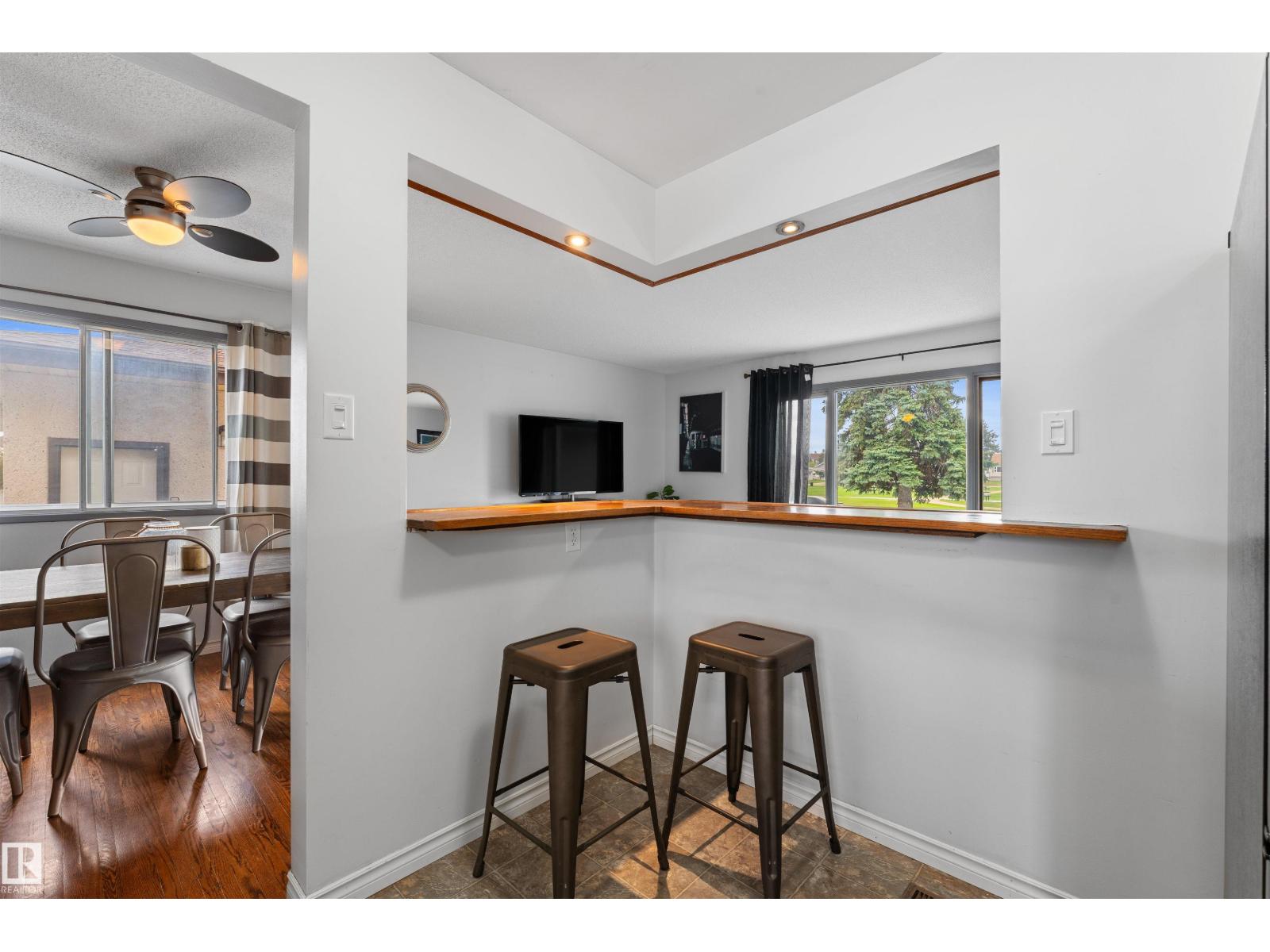 13515 59 ST NW NW - 17