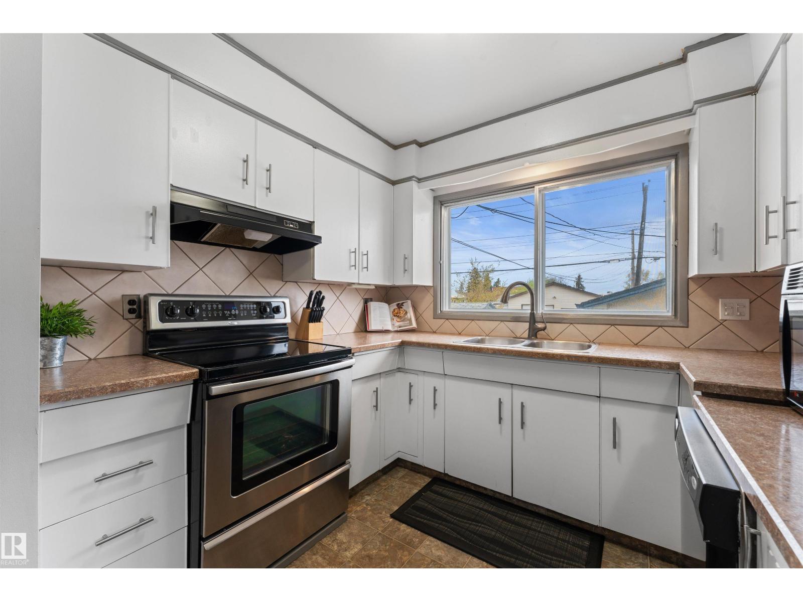 13515 59 ST NW NW - 15