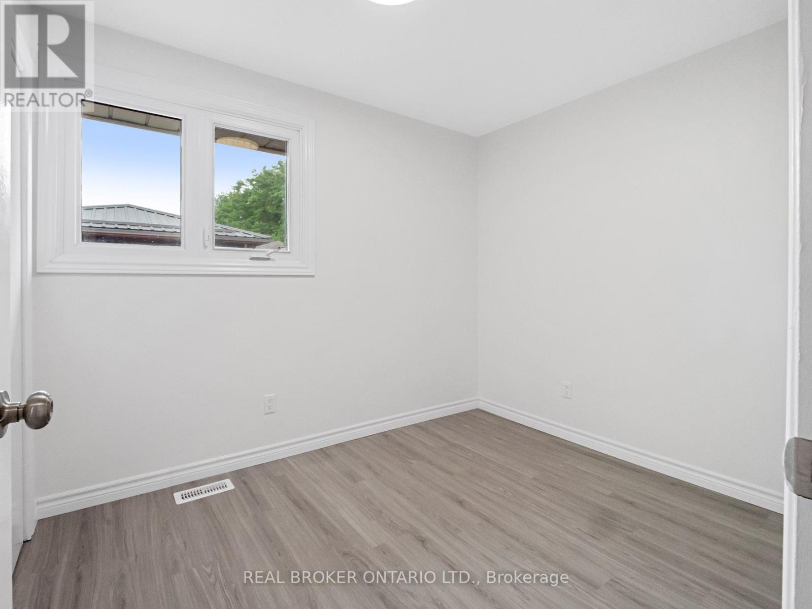 68 ZIRALDO ROAD - 17