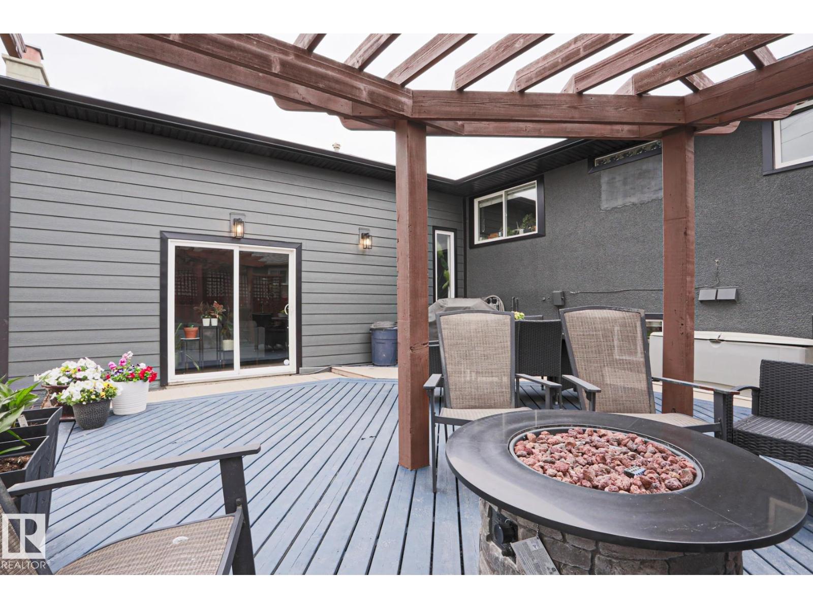 9828 169 ST NW - 50