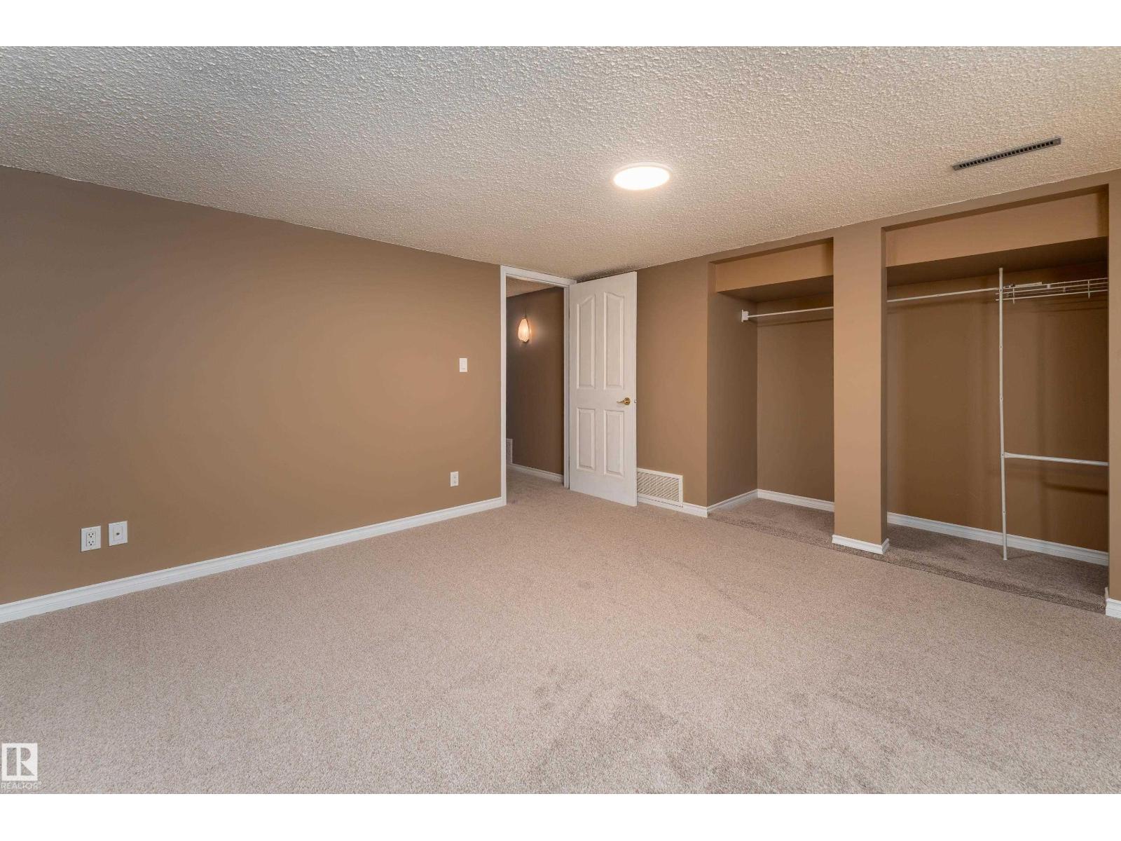 15241 85 AV NW - 22