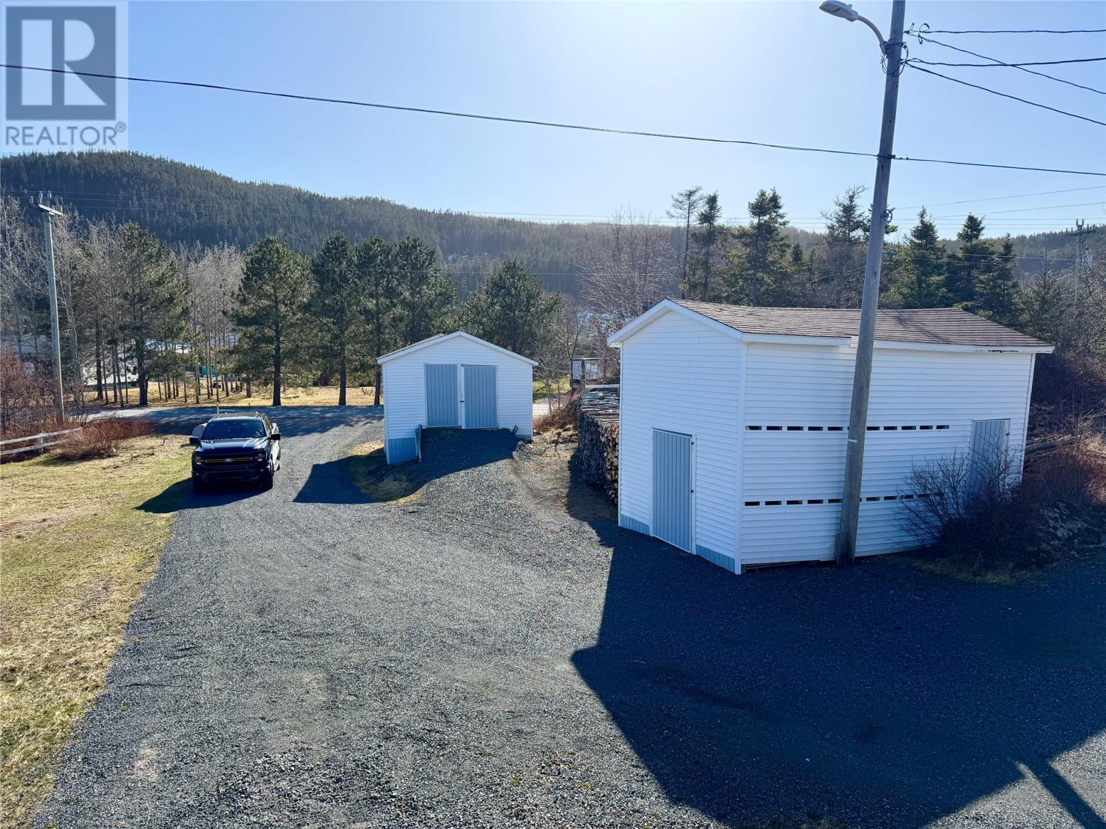 21 Main Road - 17