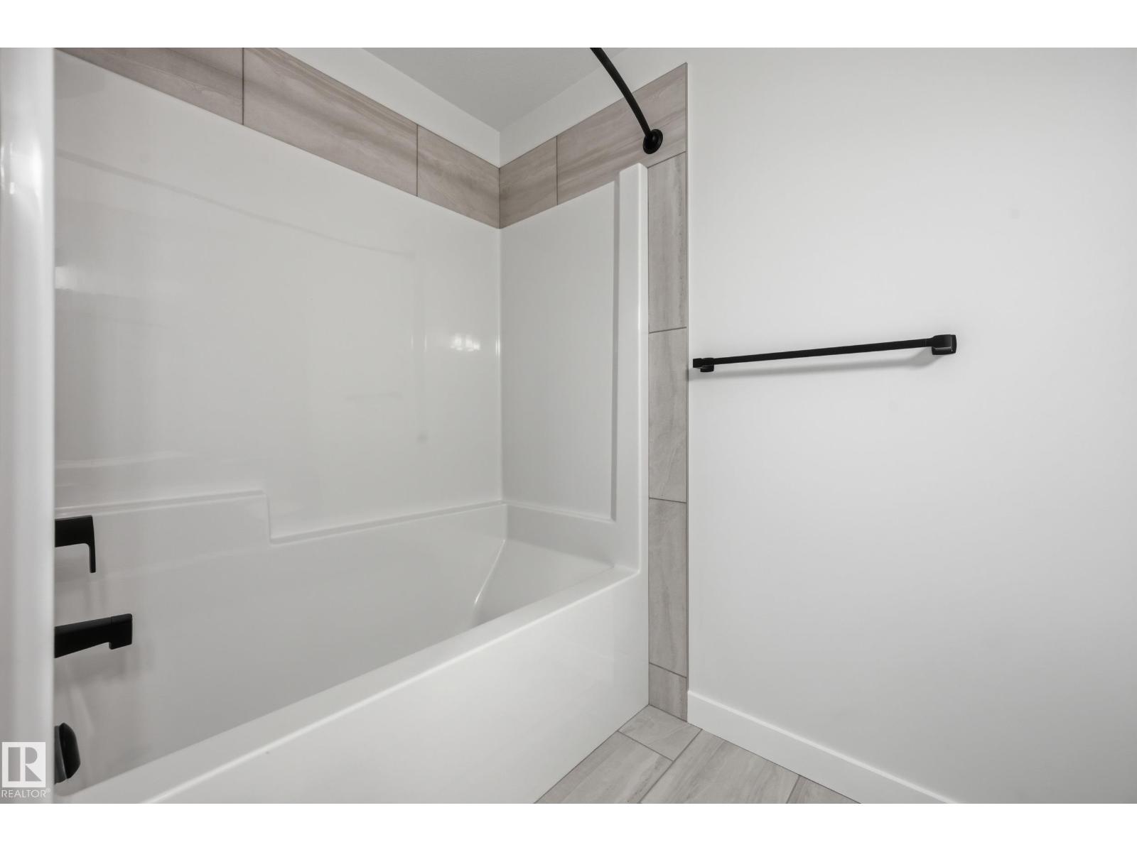 22376 90 AV NW - 23
