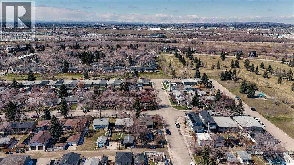 6204 18 Street SE - 23