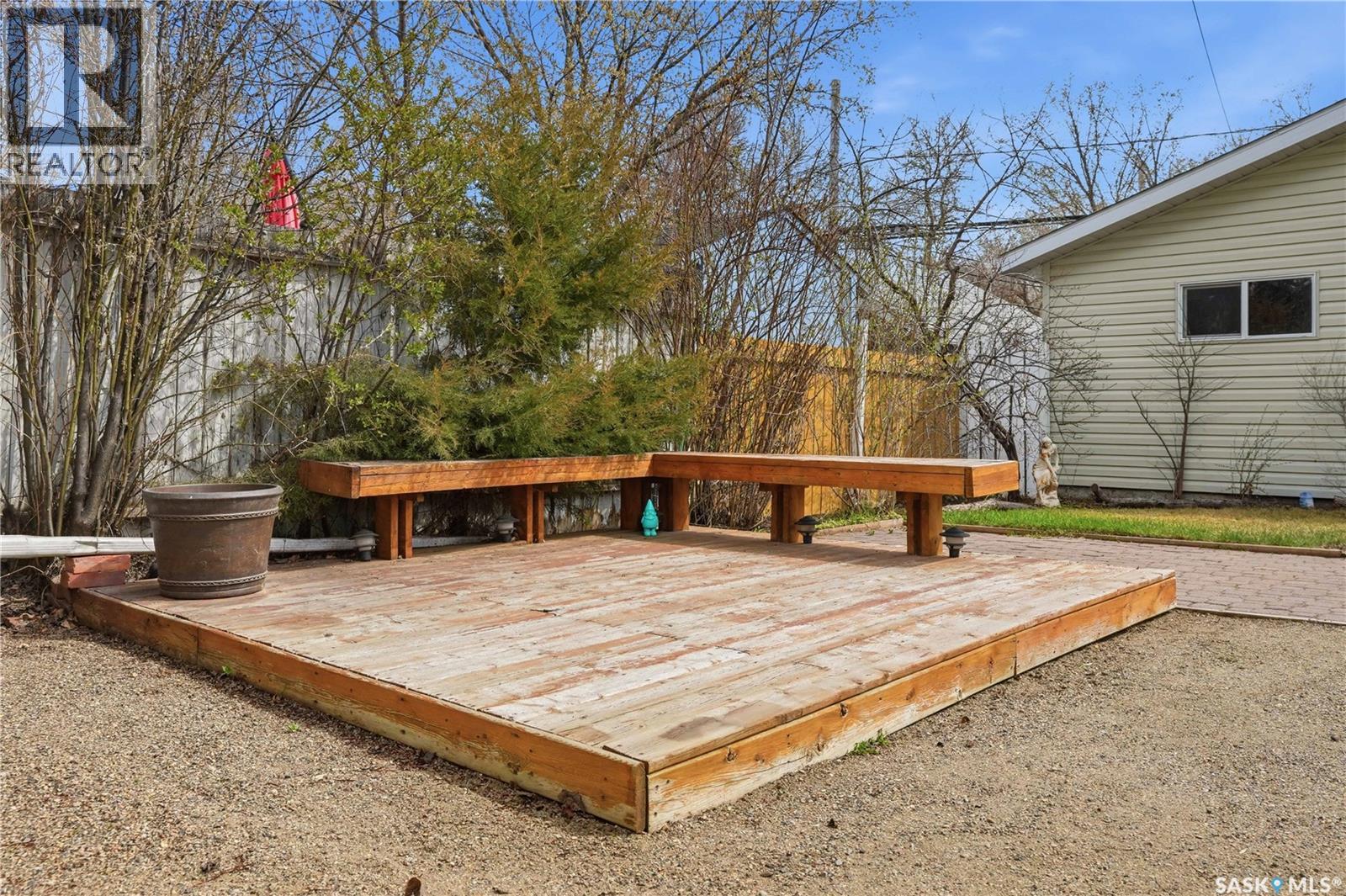 3625 Victoria AVENUE - 37