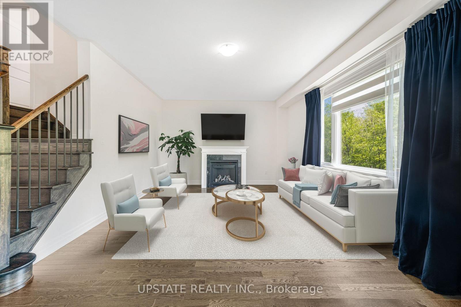 9218 WHITE OAK AVENUE N - 13