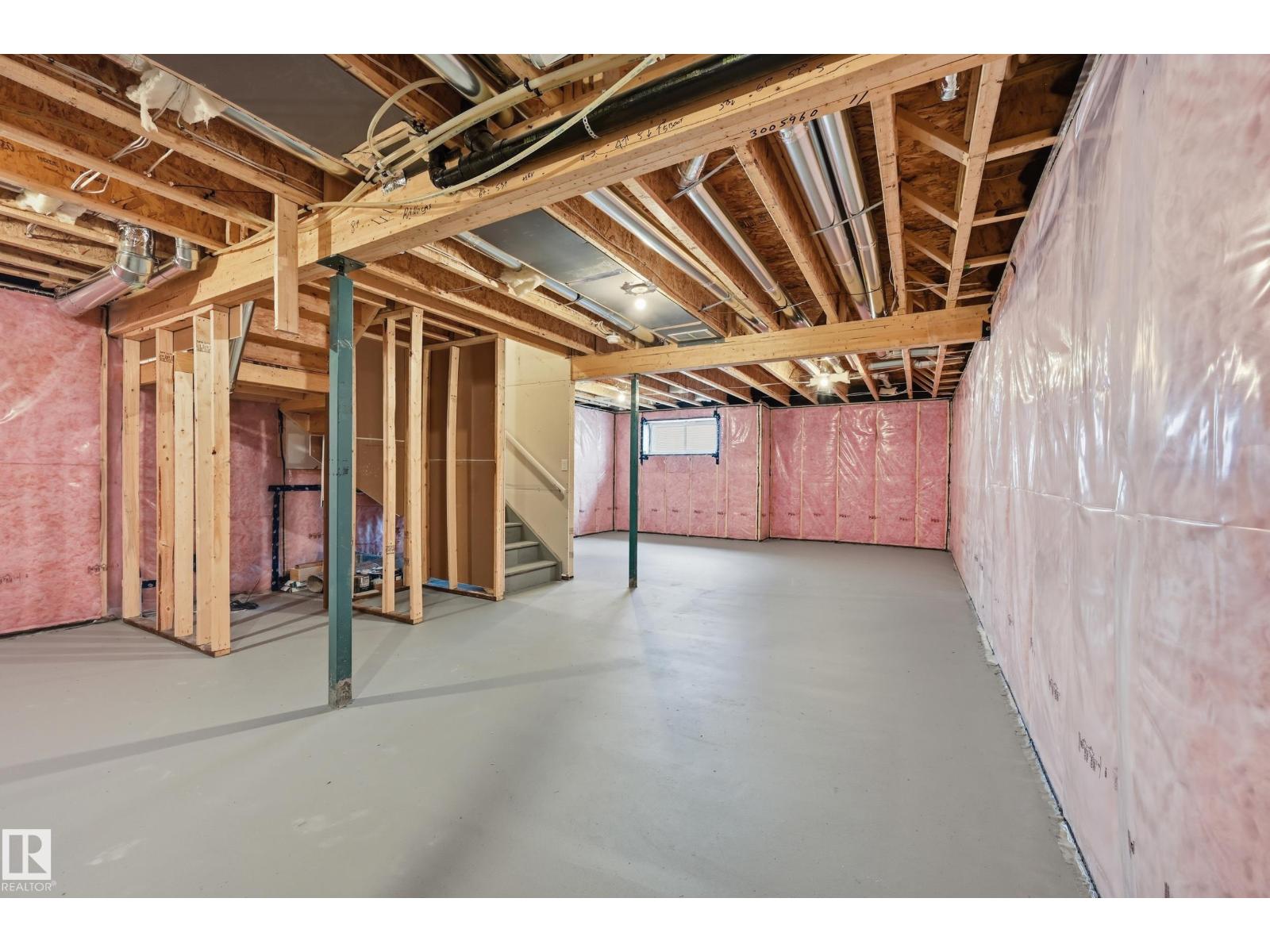 22404 90 AV NW - 25