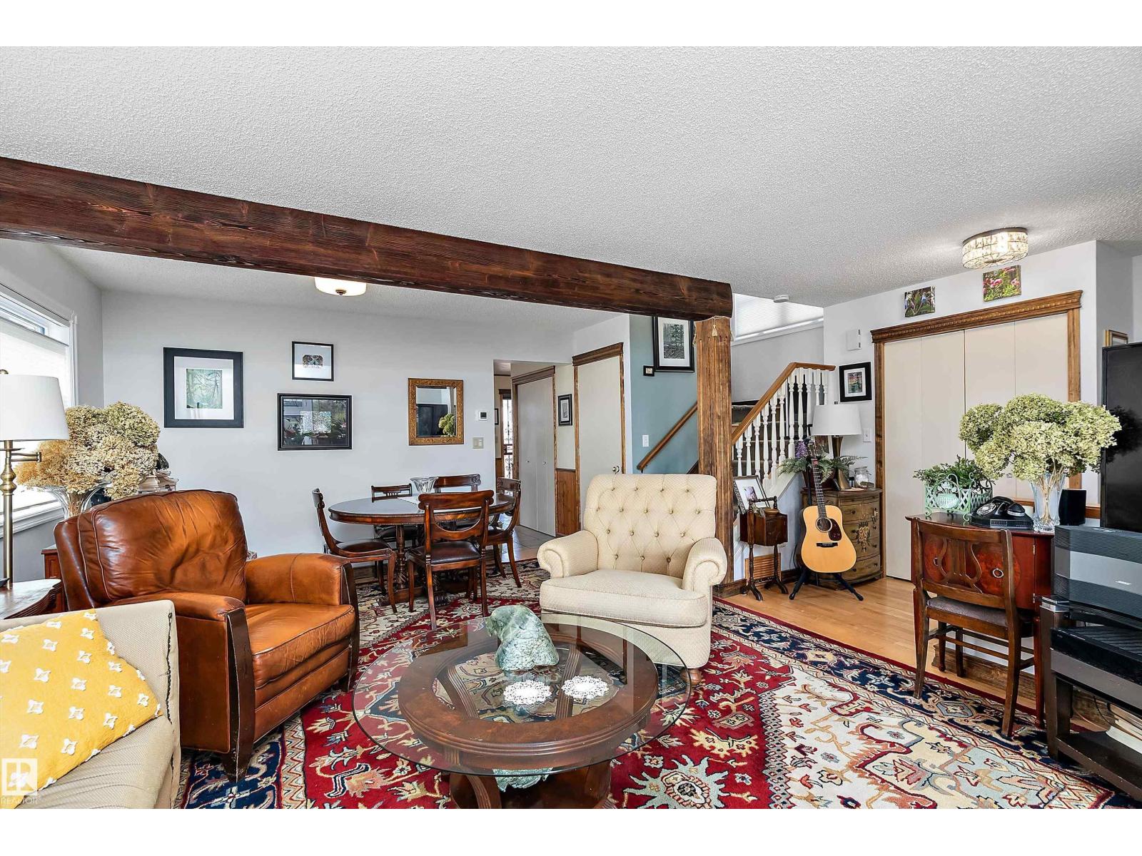 9420 102A AV NW - 10