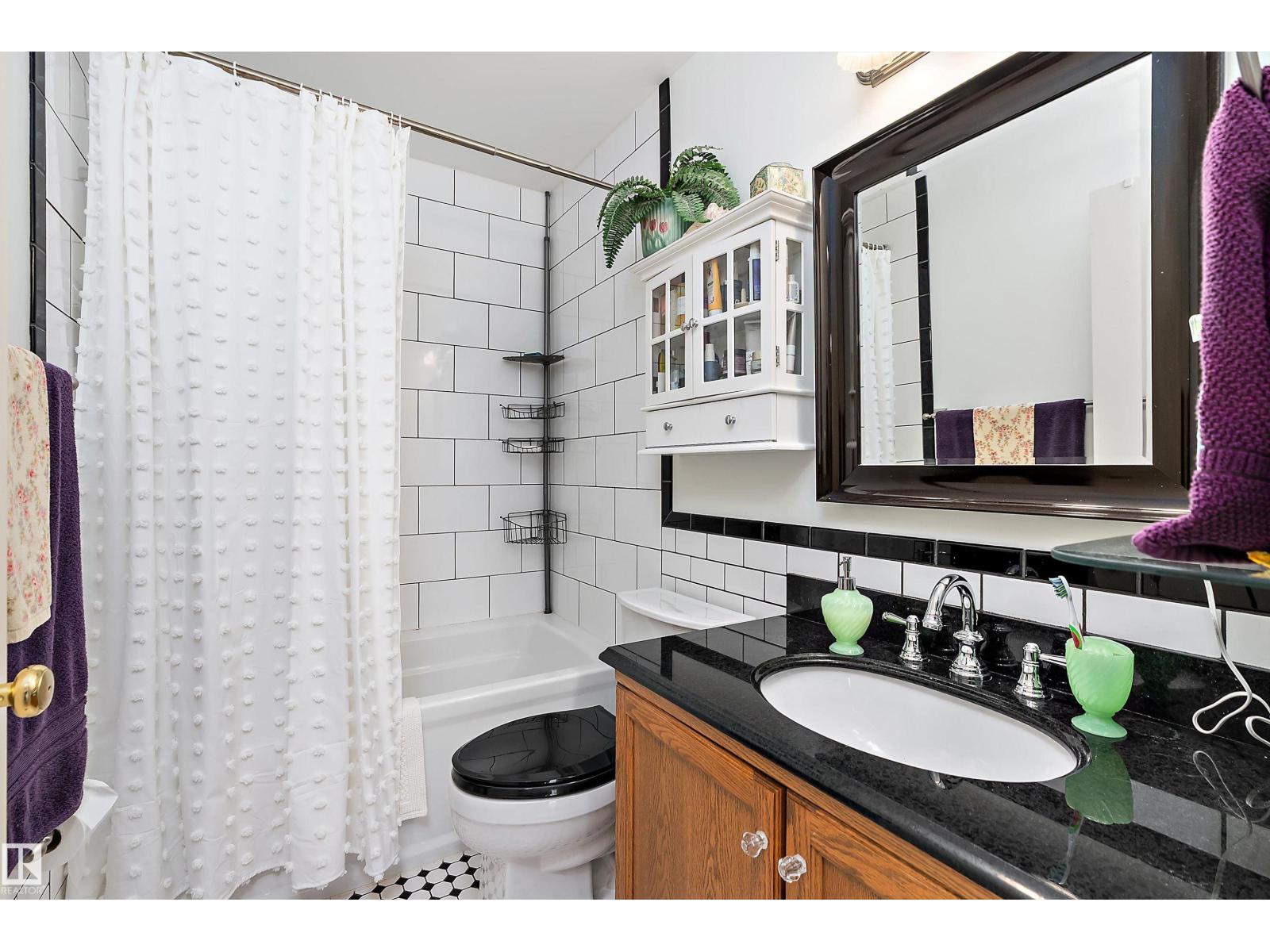 9420 102A AV NW - 17