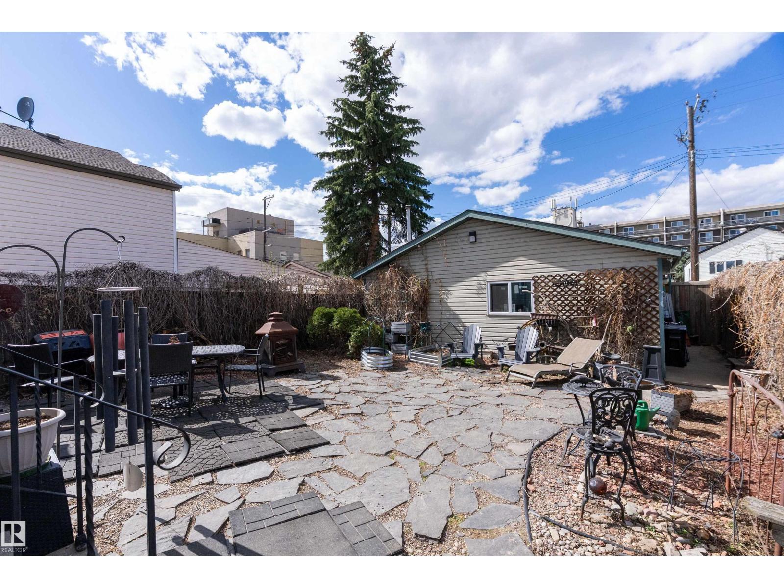9420 102A AV NW - 34