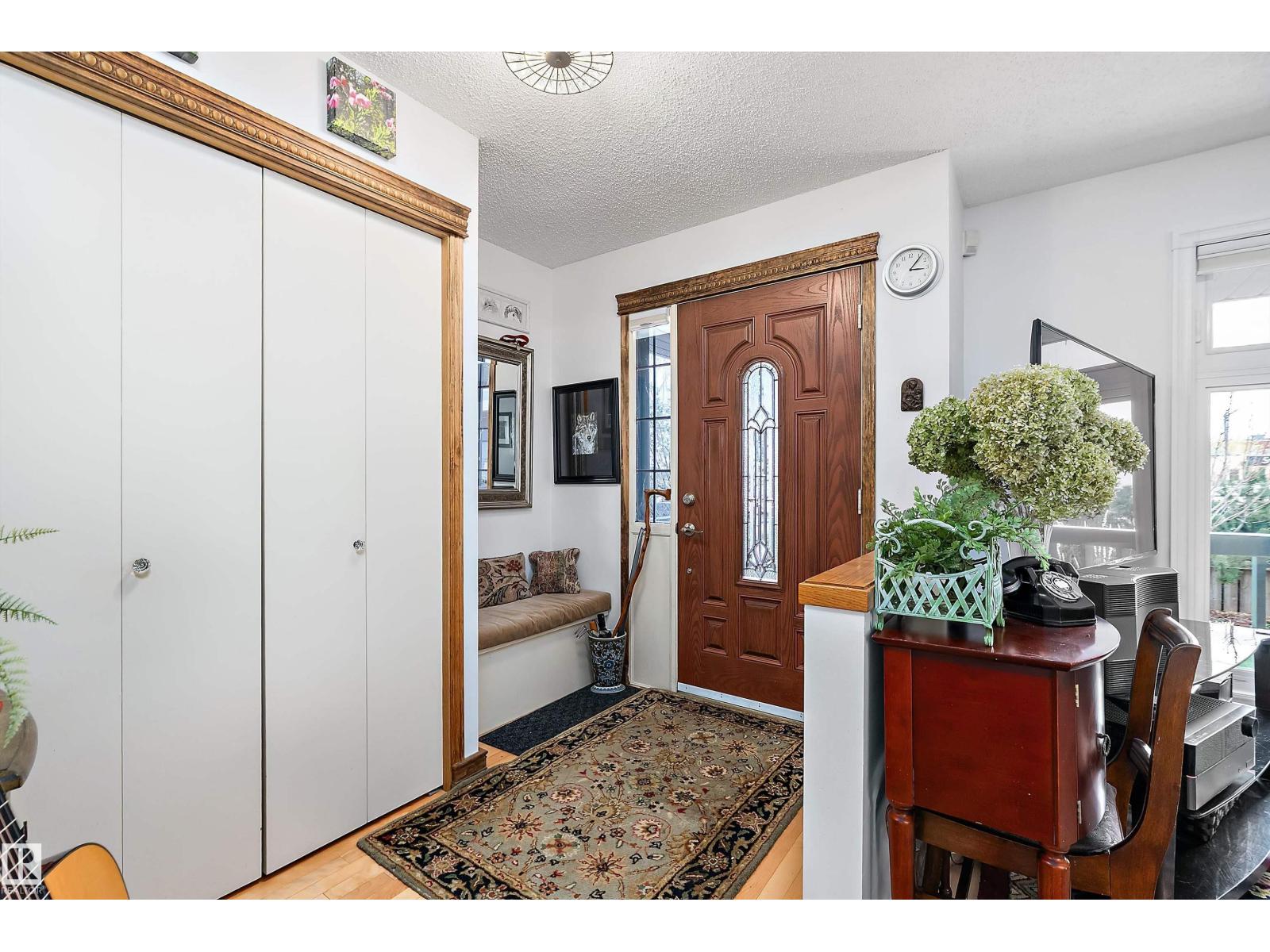 9420 102A AV NW - 4