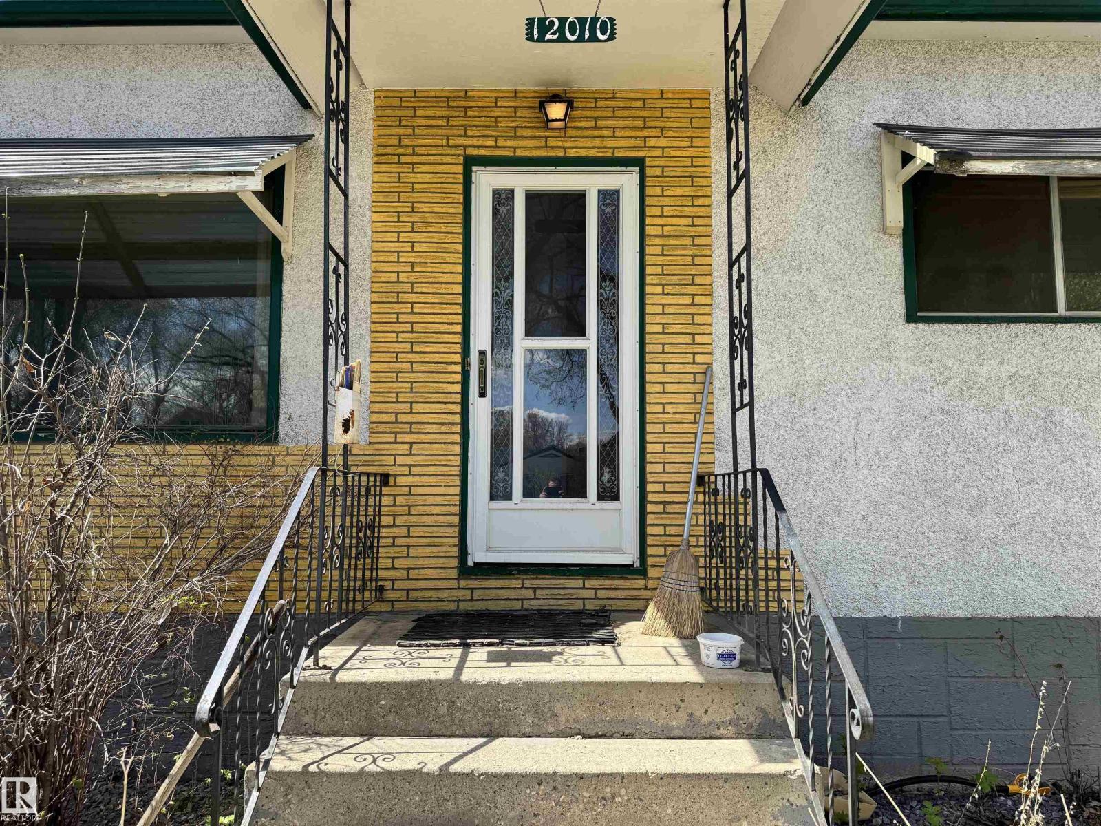 12010 95 ST NW - Image 3