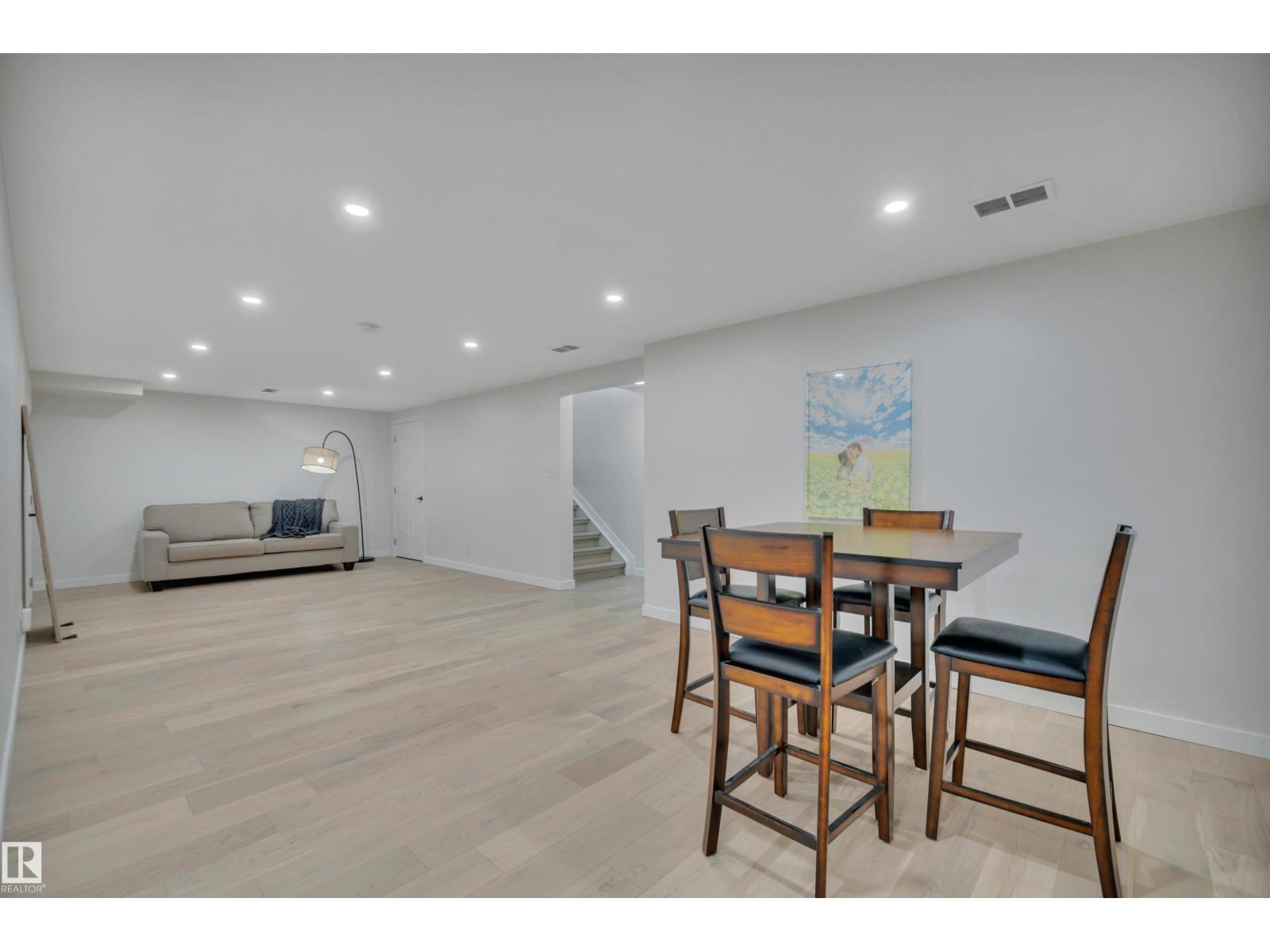 3419 84 ST NW — photo 37