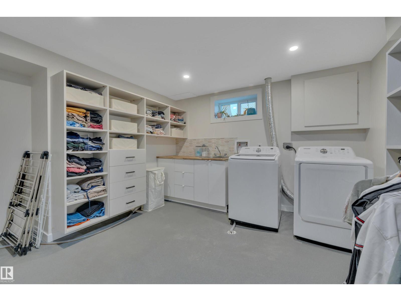 3419 84 ST NW — photo 47